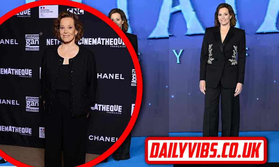 sigourney weaver height