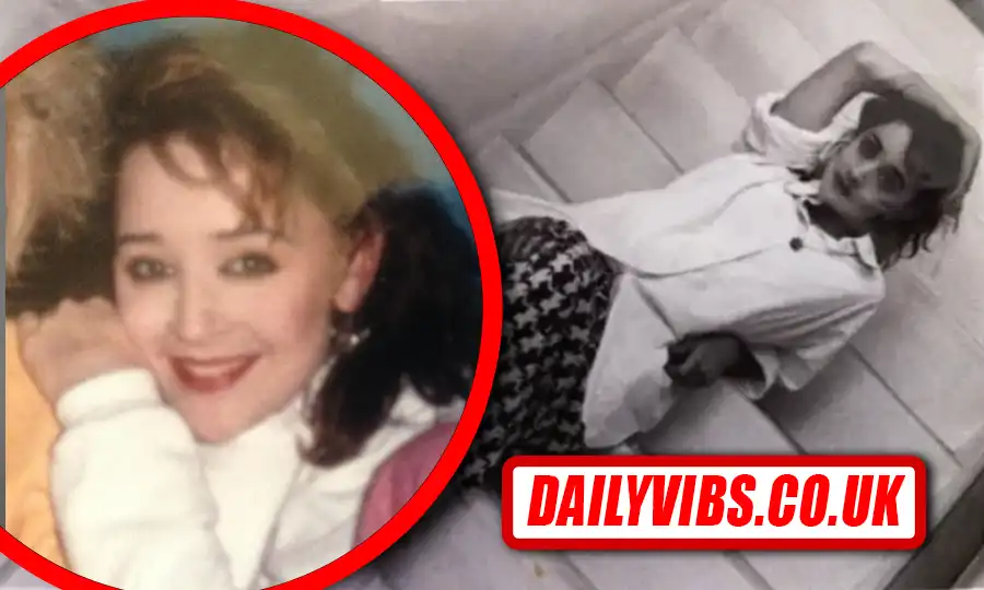 Image Alt Text: Jennifer Adamson half-sister of Macaulay Culkin smiling in family photo